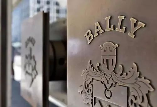 supreme正版停业了吗,supreme纽约首间旗舰店将关闭