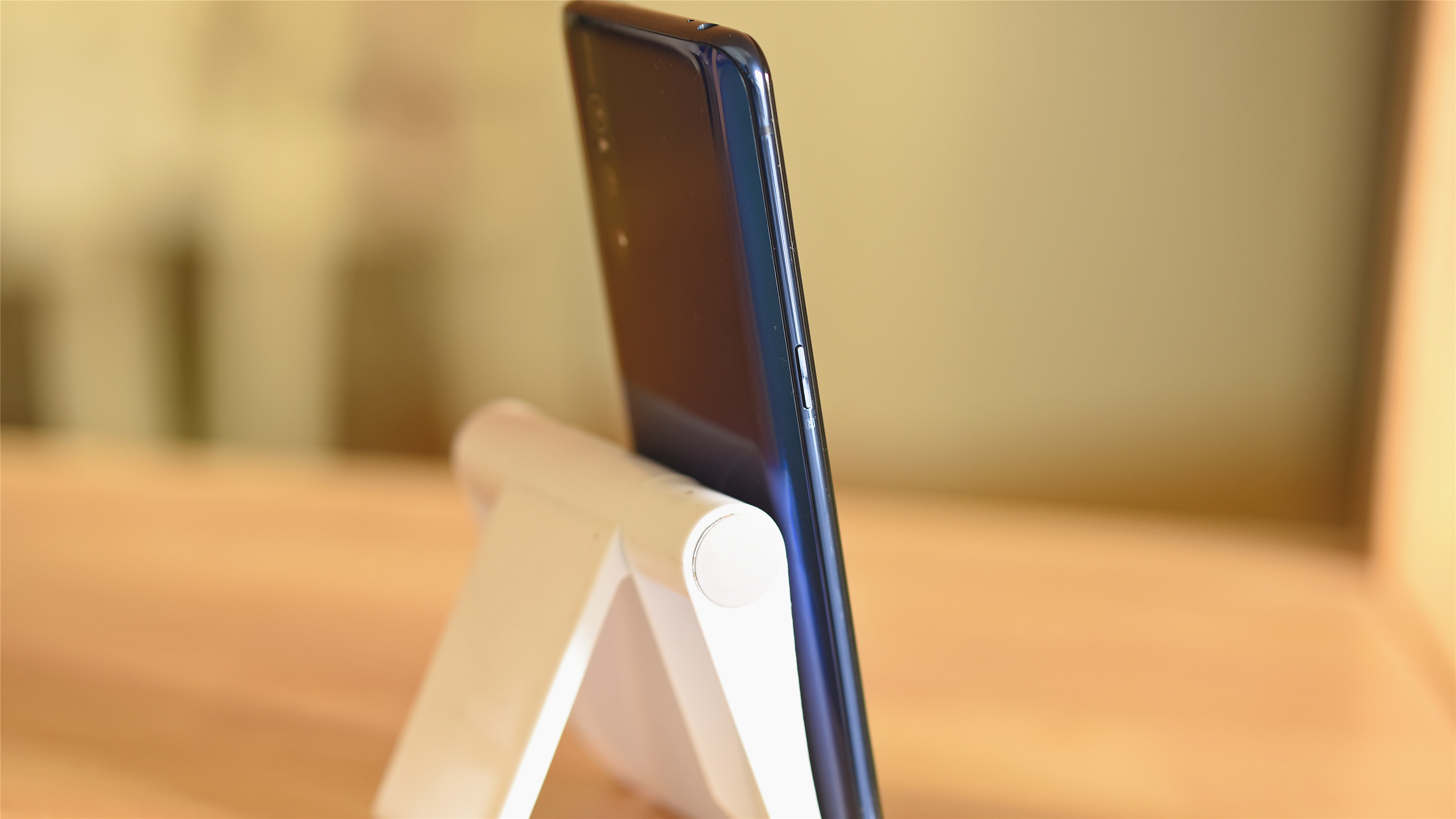 vivox27手机最大的亮点,vivox27全面屏体验怎样