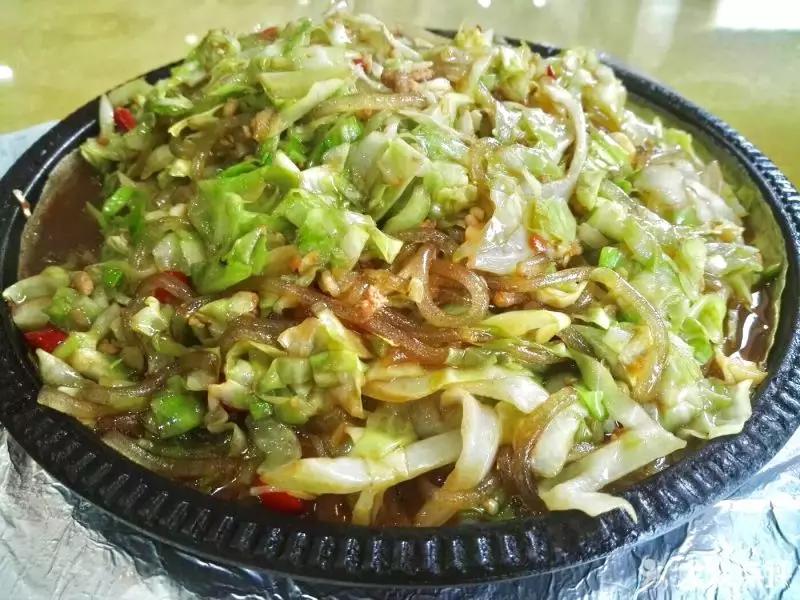 东北人在北京送外卖,东北人在北京吃烧烤