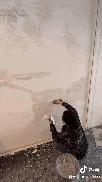 刮腻子走红网络的女孩,95后刮腻子女孩账号