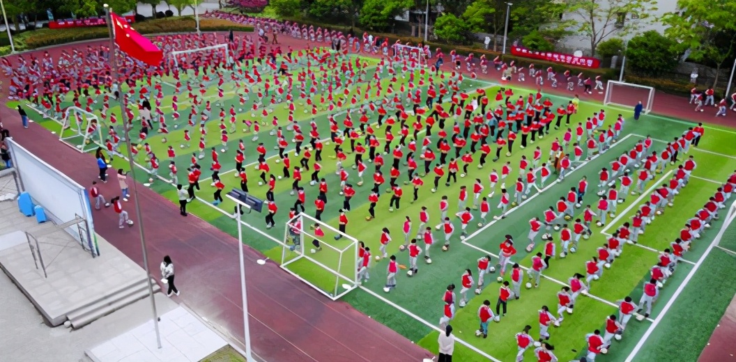 文化铸魂文化兴校,立根铸魂强基固本提质增效