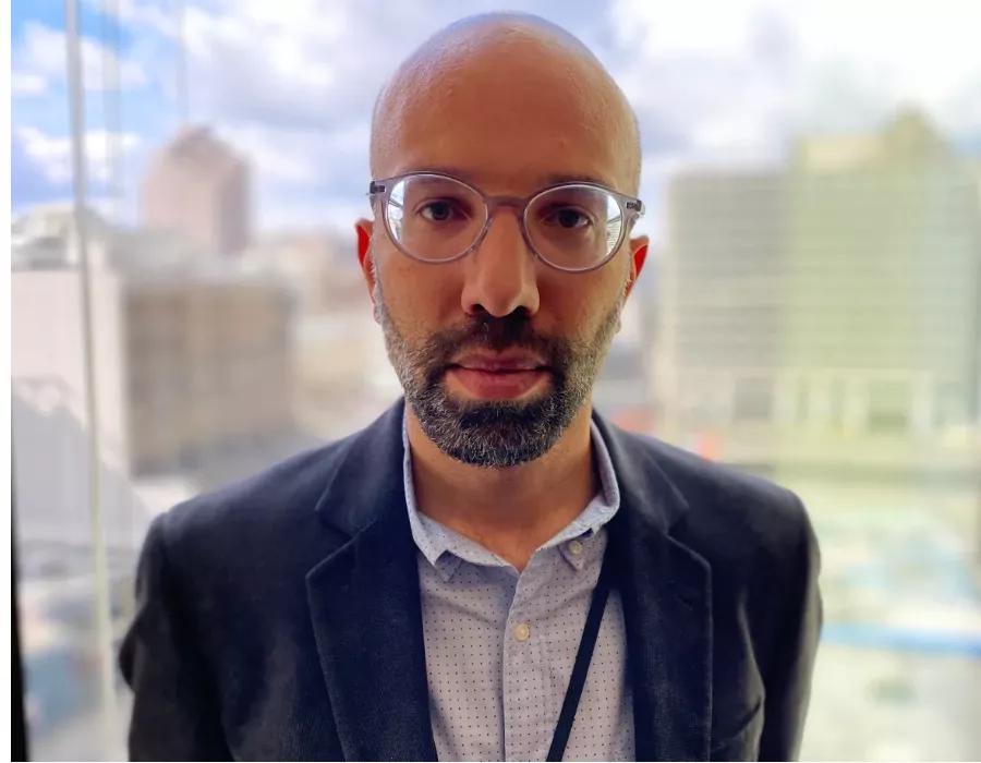 BC妈妈撑不住了！丈夫进ICU，儿子锁卧室，每天疯狂消毒全家……