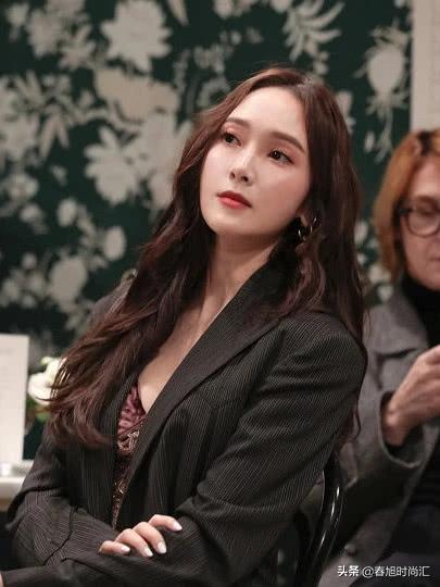 郑秀妍直拍身材,郑秀妍美照