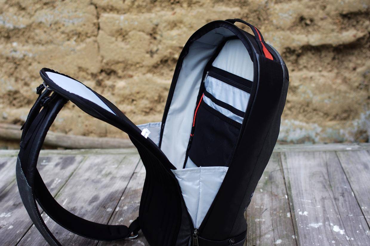 那么多的户外包，到底怎么选择、怎么收纳、怎么背？