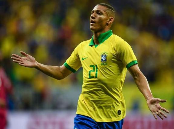 巴西三名前锋,巴西三个后卫