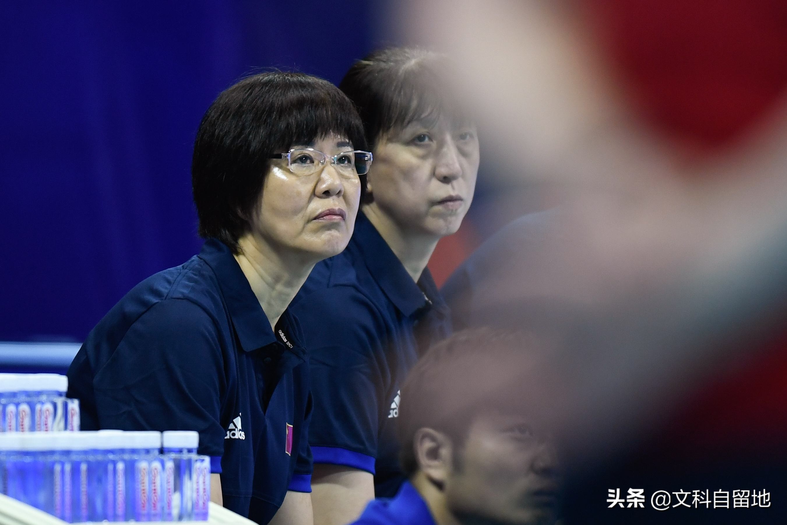 中国女排历任主教练任期及位置，王宝泉仅159天，郎平执教十年