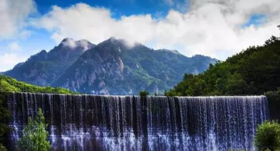 鞍山岫岩玉都,揭秘中国玉都岫岩6万吨玉石