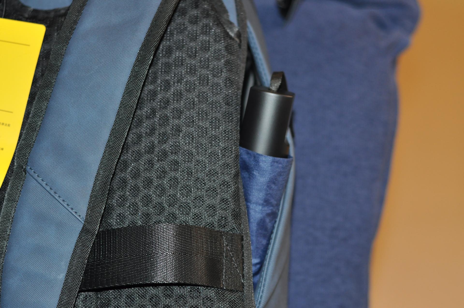 适合日常出行的小容量背包,什么背包适合商务出行和日常通勤