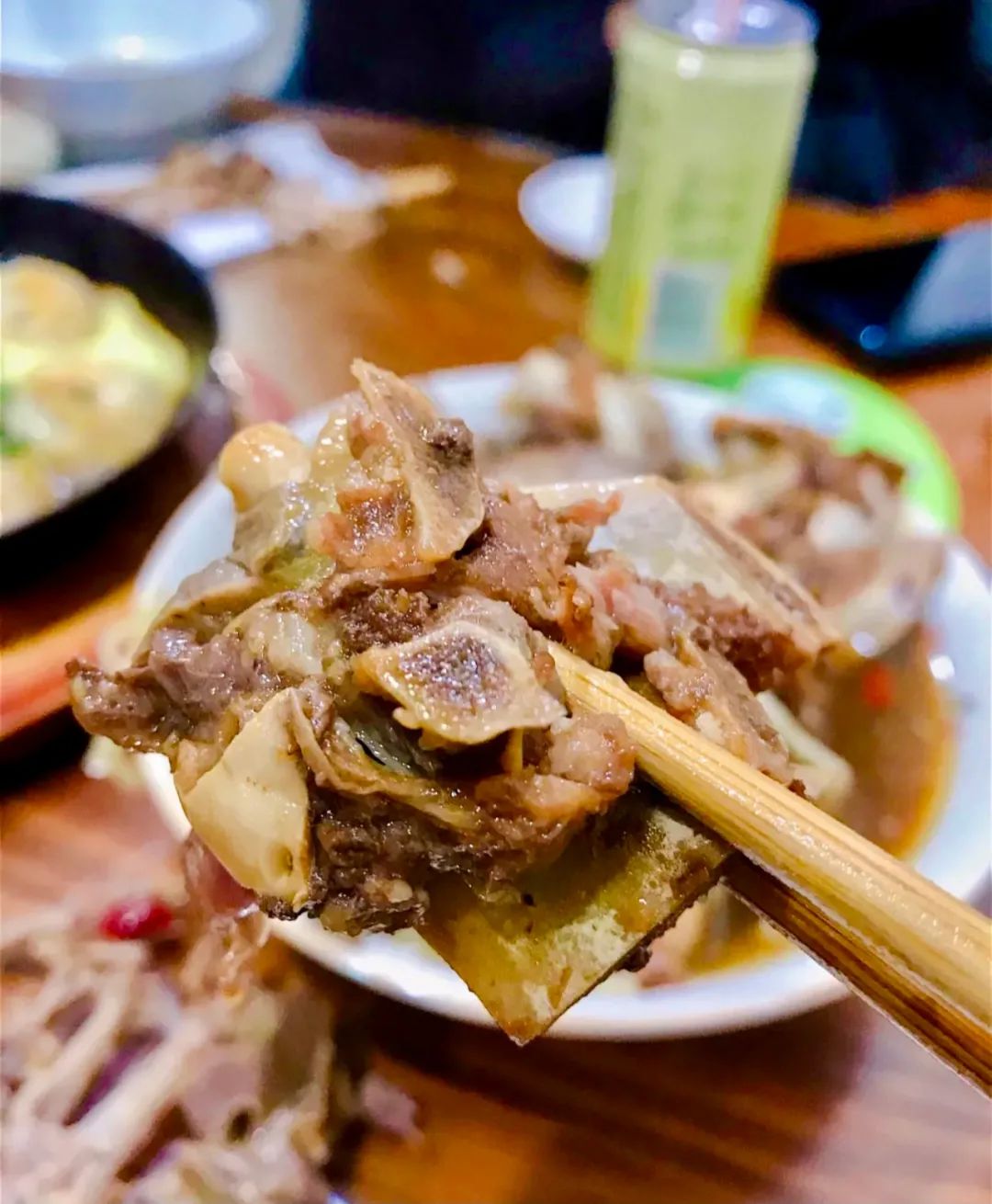 这个荣获浙江小吃冠军的小城已成网红打卡地，为了吃也值得来一趟