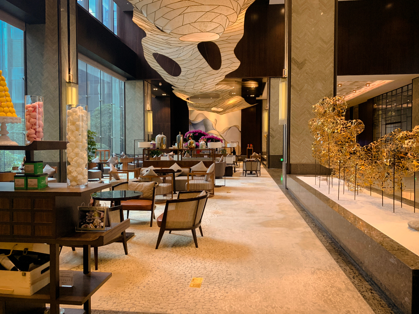 拉开窗帘就是美丽的太湖，打卡无锡太湖华邑酒店！