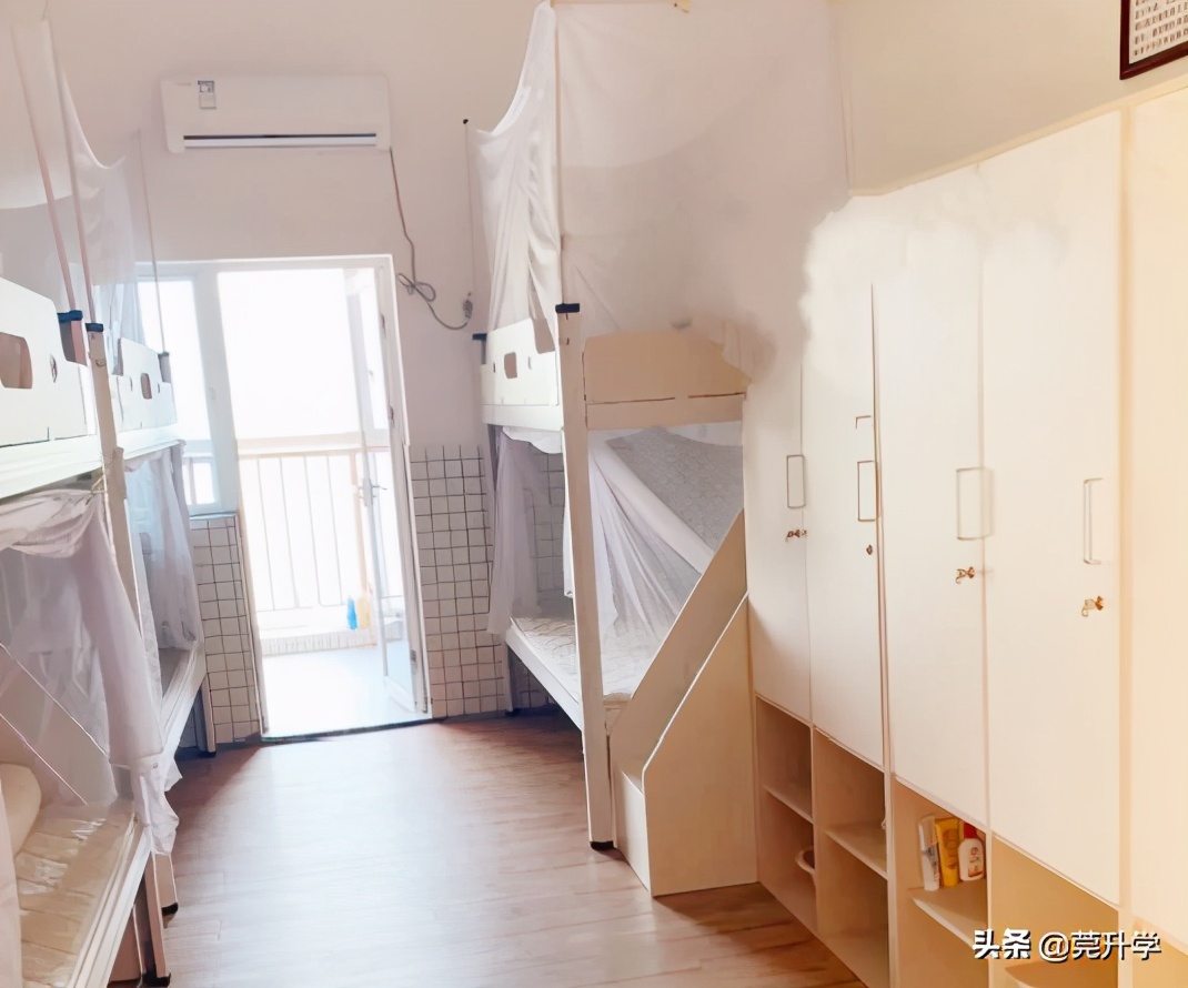 东莞东华寄宿学校宿舍,广东哪所中职宿舍最好