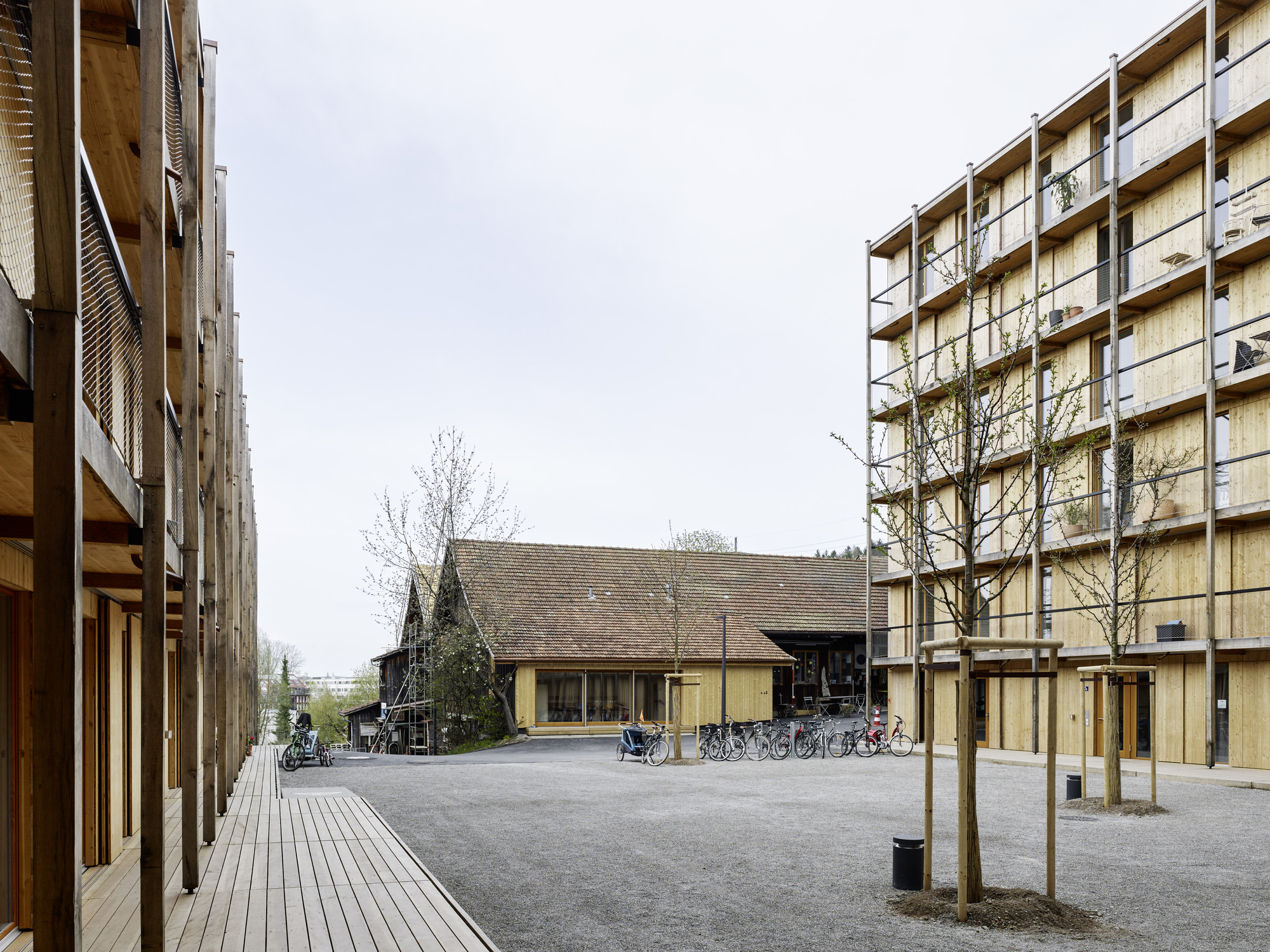 瑞士木质公寓住宅,瑞士当地人住的房子