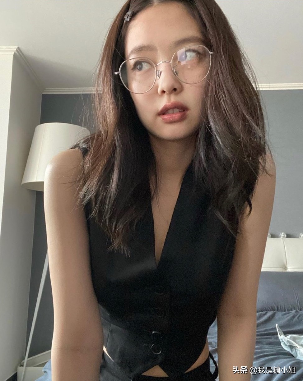 各种眼睛凹陷造型,最好看的眼镜凹造型