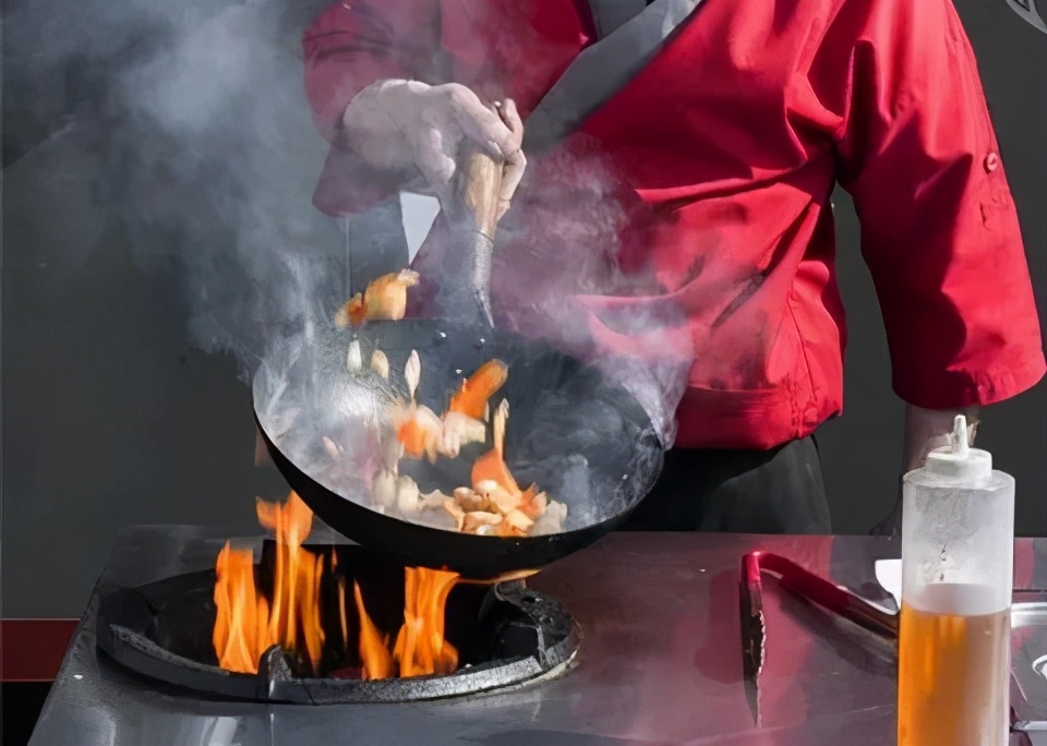 油烟机顶吸侧吸的优缺点,顶吸和侧吸油烟机占有率