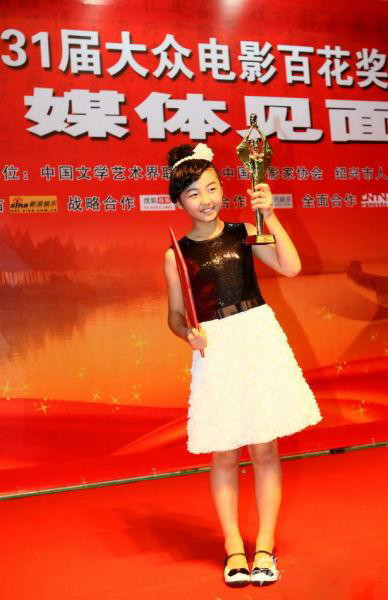 国民姐姐张子枫的成名秘史,国民妹妹张子枫5岁随母北漂