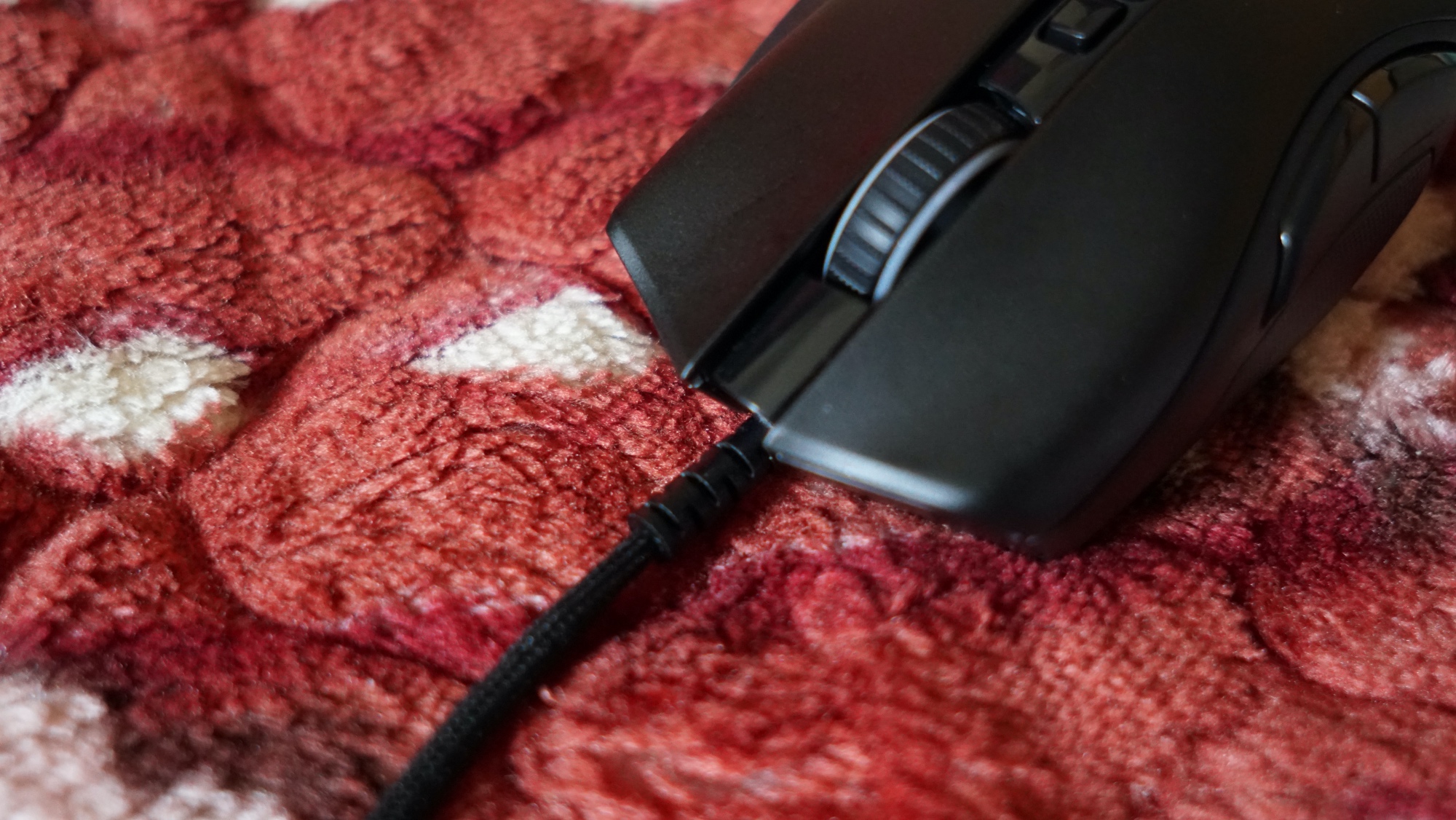 雷蛇那伽梵蛇专业版评测,雷蛇razer那伽梵蛇进化版配备