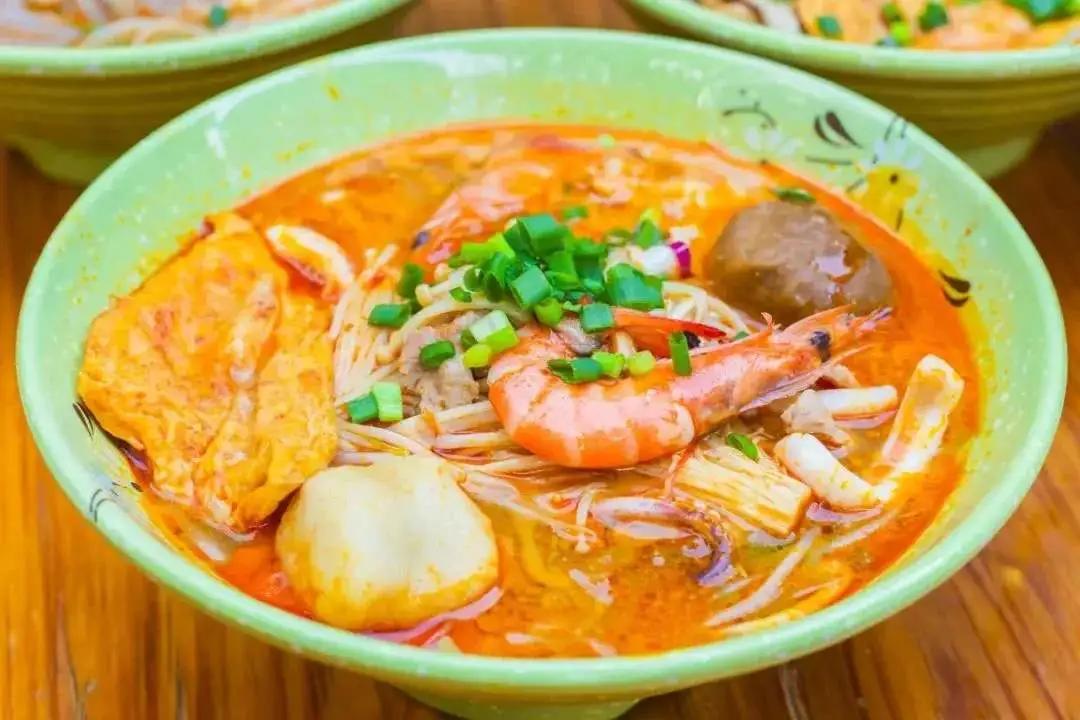 青岛旅游往返机票价格,青岛机票和住宿自由行