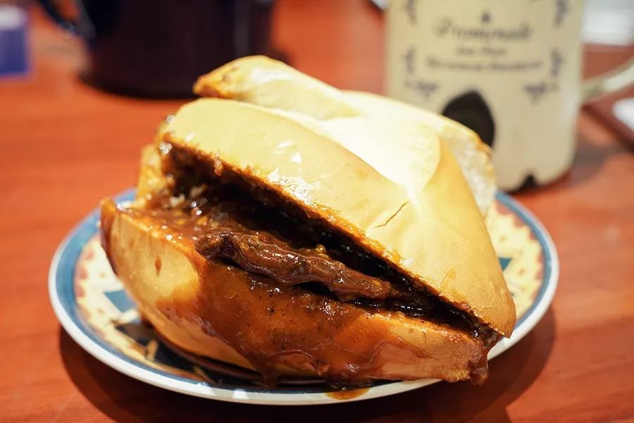 澳门葡挞祖师来袭，莉莲和KFC还顶得住吗？