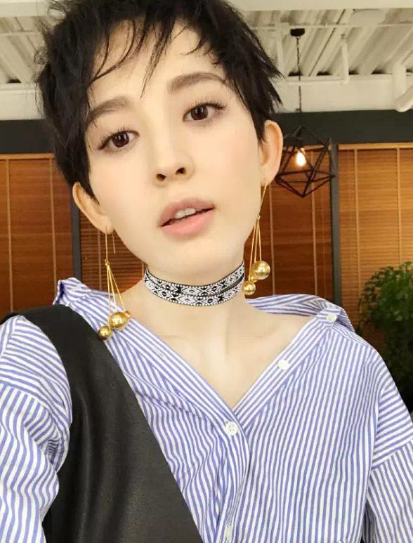 宋祖儿佟丽娅造型,佟丽娅和宋祖儿同款短发