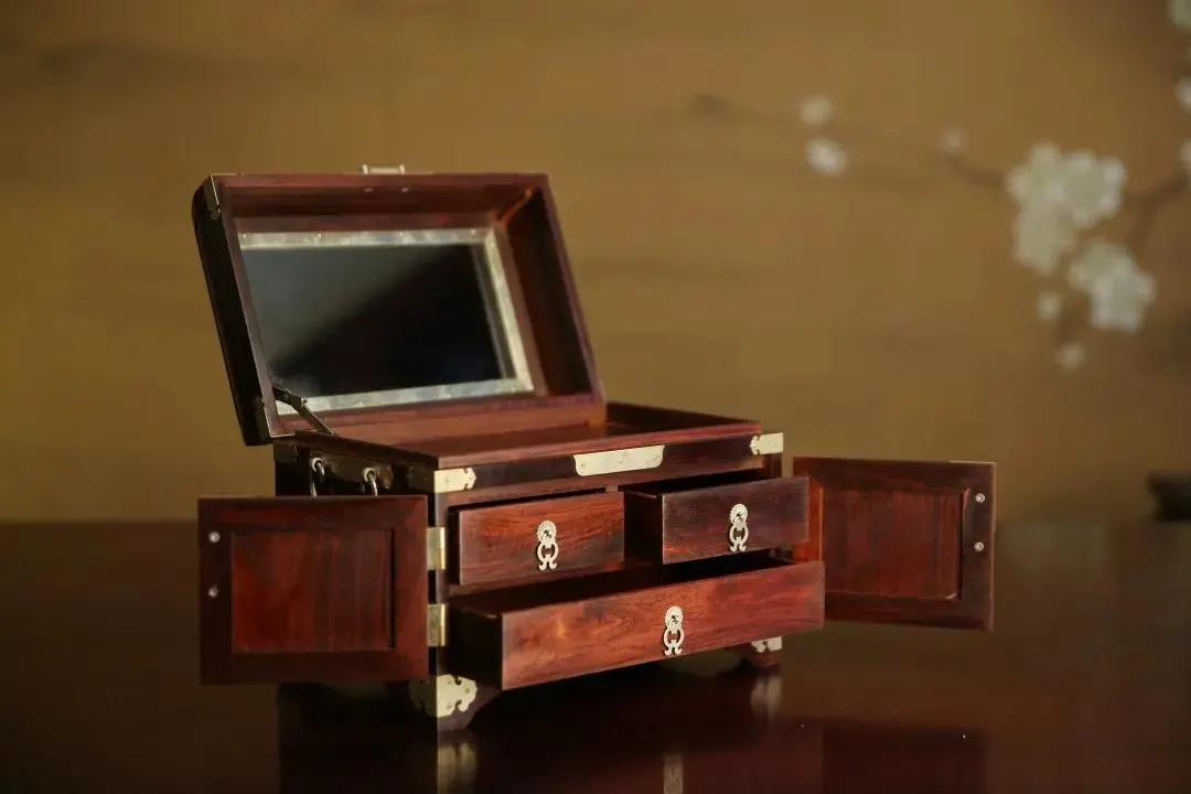 走进故宫感受古代帝王的奢侈生活,走进故宫宫殿介绍