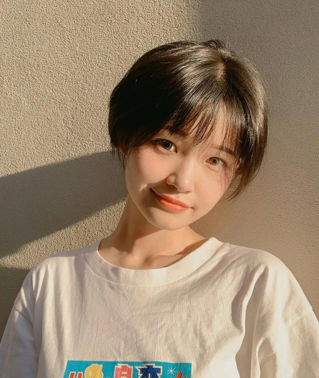 适合脸宽点的圆脸流行短发,小清新日系短发齐耳圆脸
