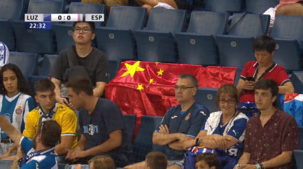 武磊一夜连遭2次打击：仅替补登场20分钟连一脚射门都没