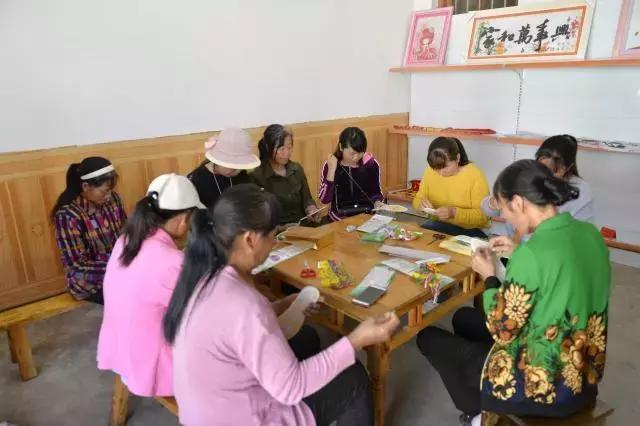 绣出美好的生活图片,绣出幸福感高品质