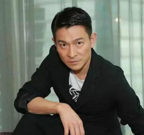 贵人鸟鞋业成立于哪年,贵人鸟鞋业为啥退出市场