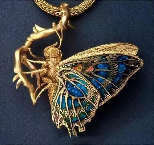 同样是黄金色泽为什么不一样,同样的工艺为什么黄金颜色不同