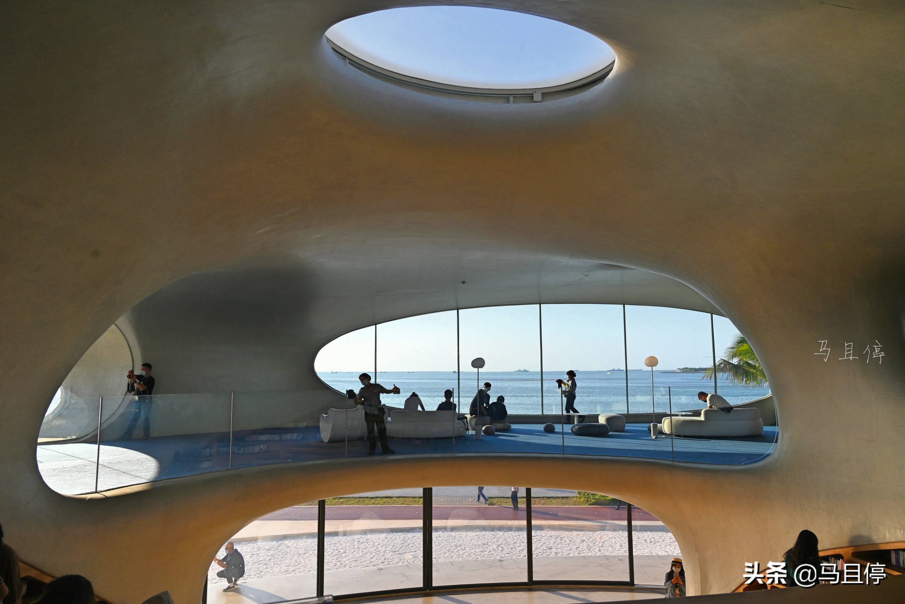 海口云洞图书馆点评,海口云洞图书馆感受