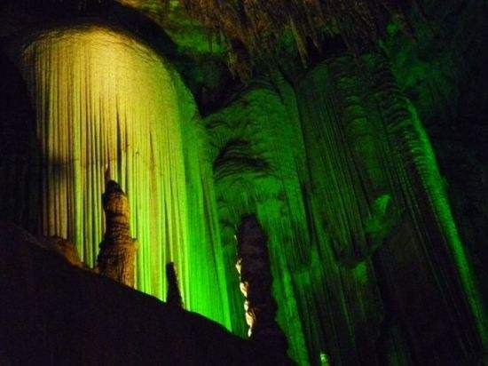 芙蓉洞5a,国家5a级景区龙洞