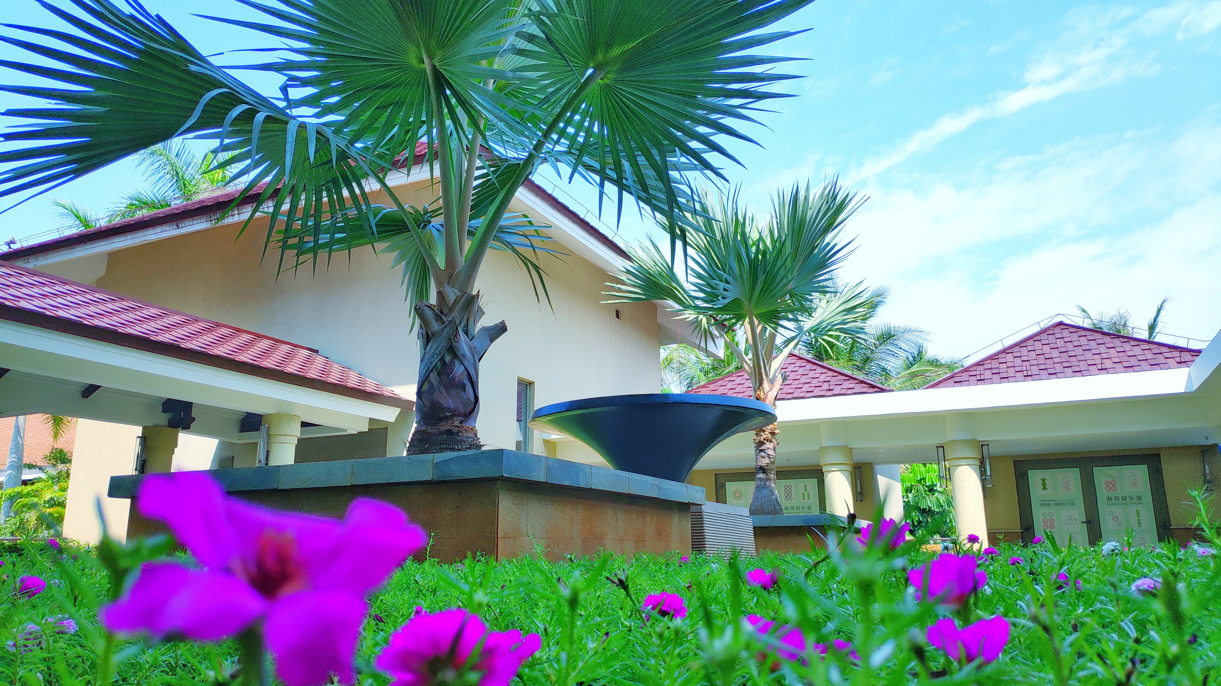 三亚如何找性价比高的住宿,三亚的高端酒店怎么选