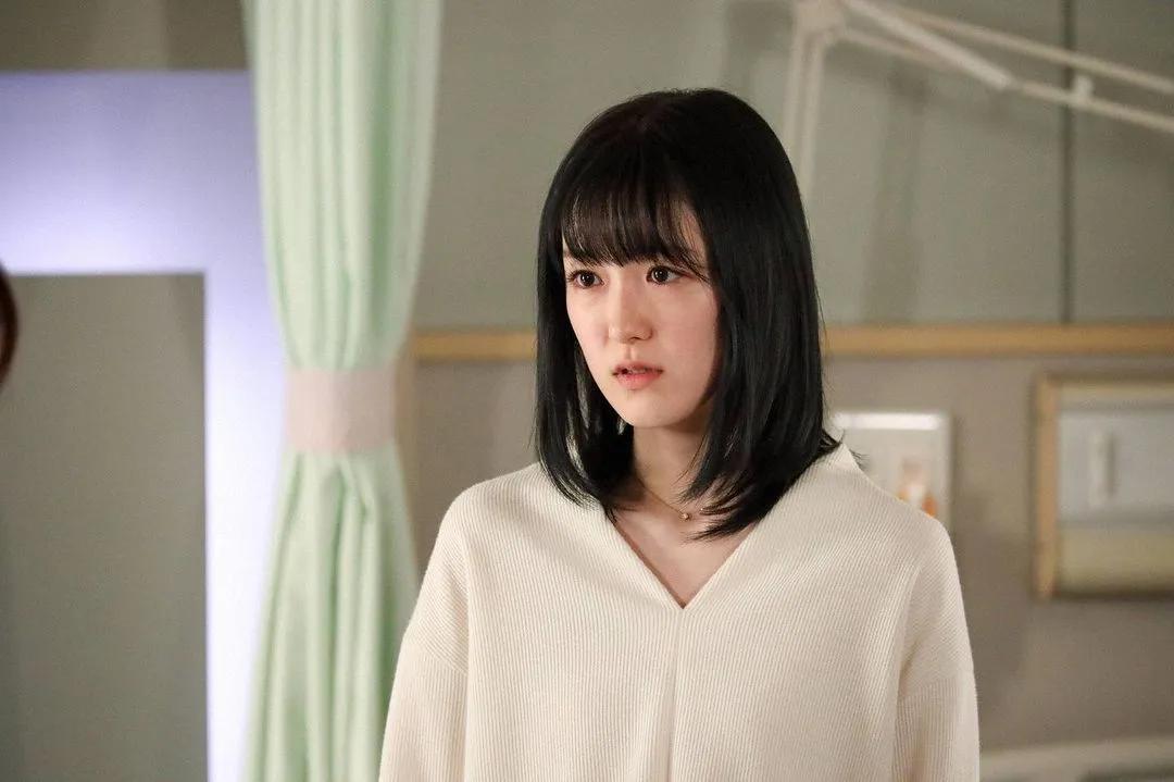 还这么年轻，这神颜小花神颜小生怎么越长越残了…