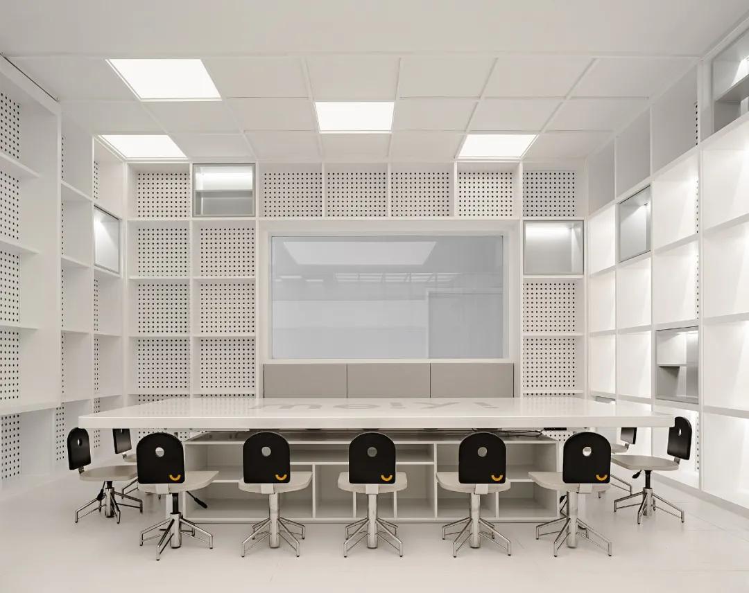 英皇艺术培训学院,英皇艺术培训学校