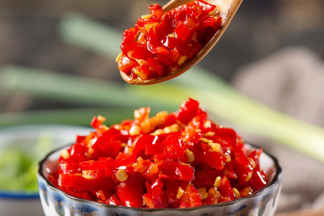 哪些品种辣椒可以做辣椒酱,怎么用干辣椒做辣椒酱详细方法