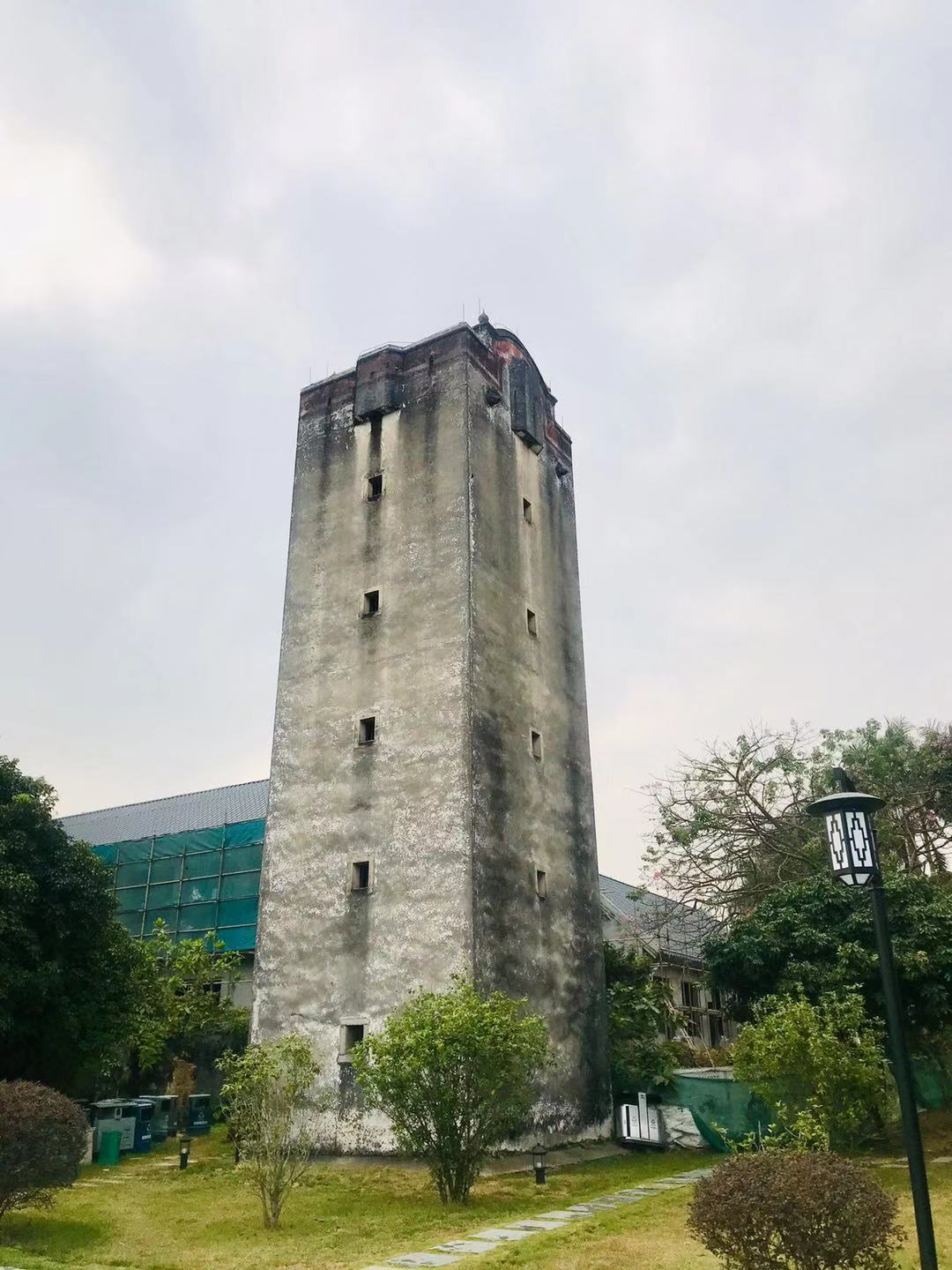 深圳观澜版画村的位置,观澜版画村还是版画基地