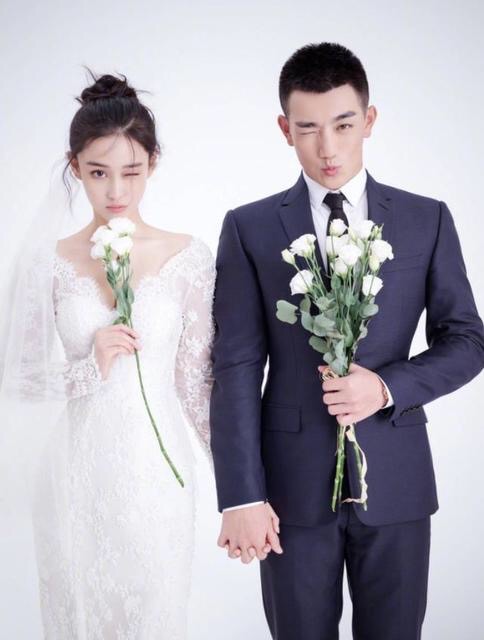 张馨予李晨何捷的视频,张馨予婚后晒自拍照网友喊话何捷