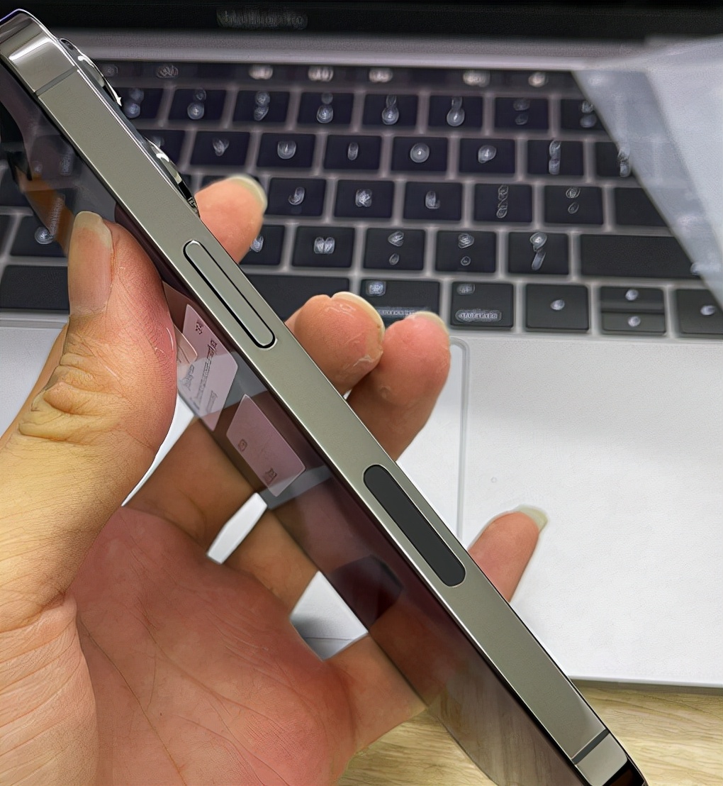 iphone13provsiphone13promax,iphone13pro与iphone13promax