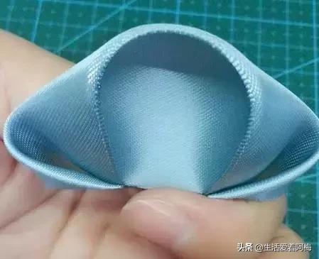 什么纸花送给老师做教师节礼物呢,教师节送给老师一束花手工礼物