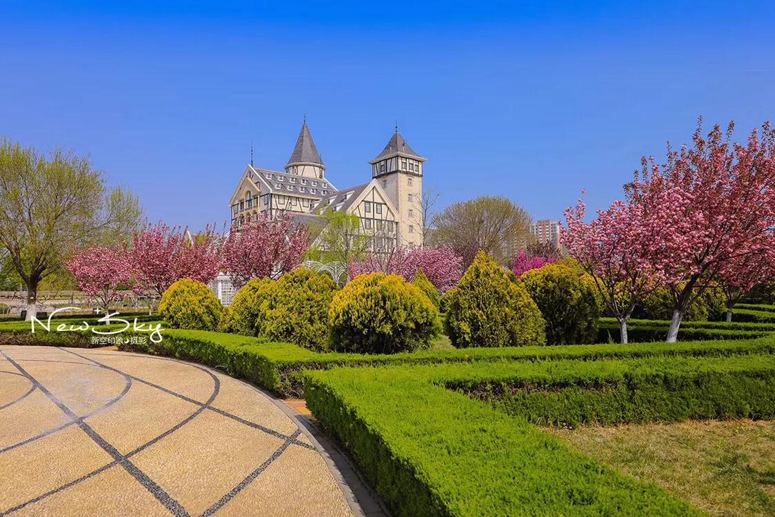 烟台张裕酒庄参观推荐,烟台打卡网红景点月亮湾