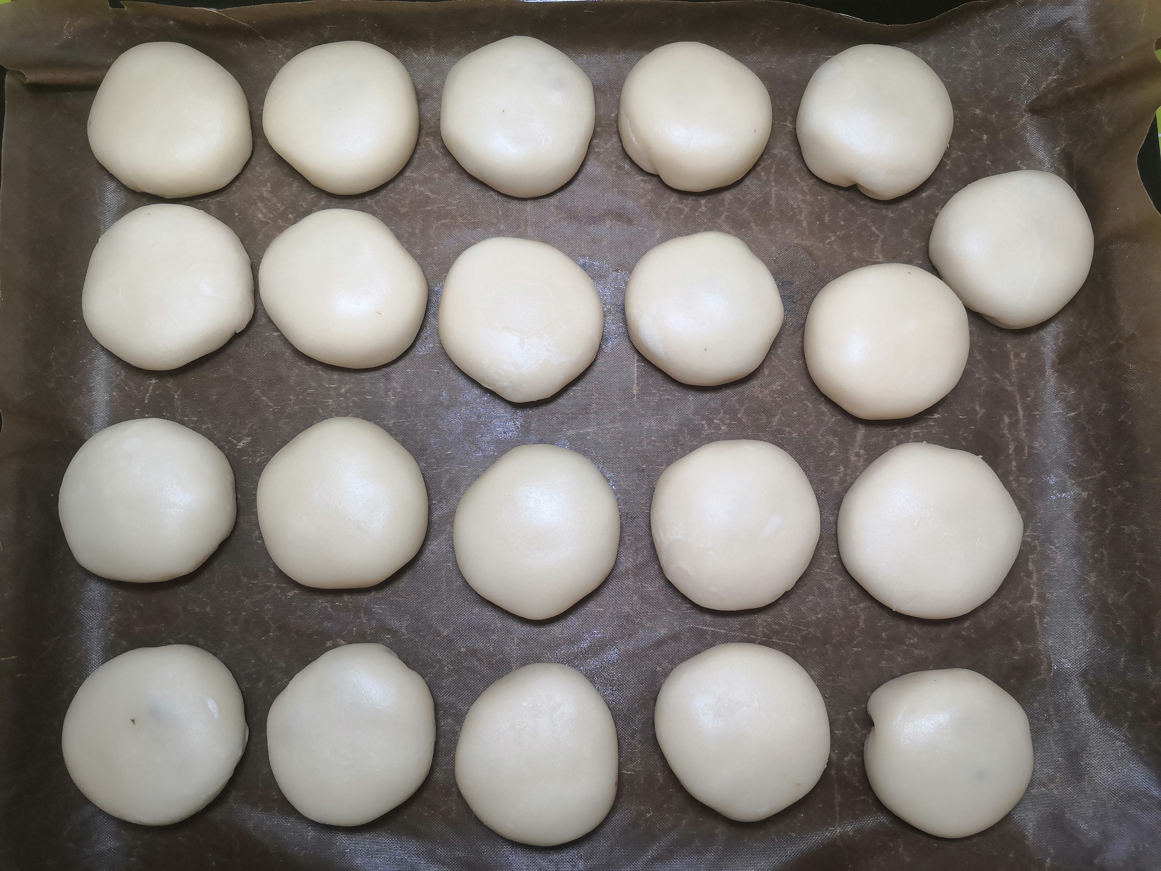 槐花饼怎么煎又软又香,槐花的10种家常做法槐花饼