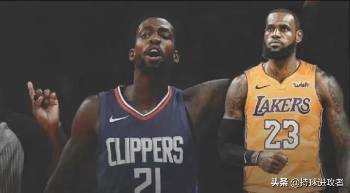 贝弗利见证詹姆斯,贝弗利跨过里弗斯