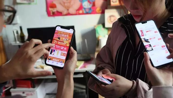 拼多多9.9特卖每日抢新库存,拼多多9块9特卖5折抢翻天