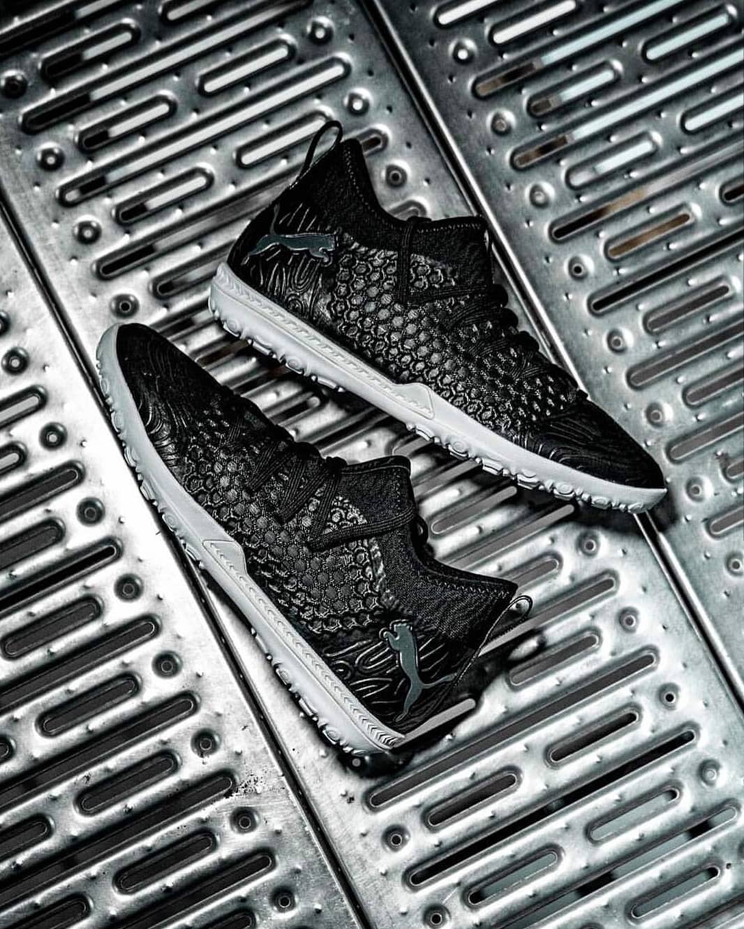 2020年enjoyz足球鞋评测,enjoyz耐克tf足球鞋