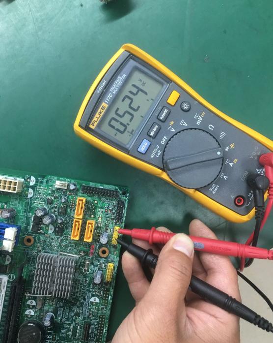 电脑主机usb接口不稳怎么维修,电脑主机usb接口老是接触不良