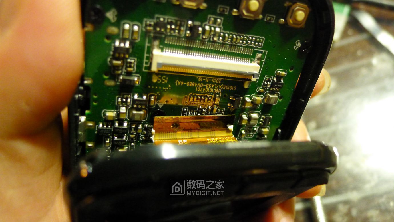 PAPAGO行车记录仪GoSafe535拆解,电源接反故障维修及思路分享