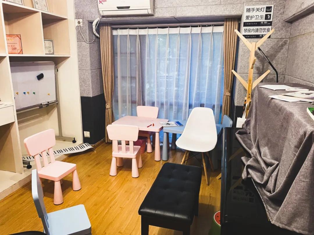 测评丨藏在川音附近小区里的乐器工作室，到底怎么样？