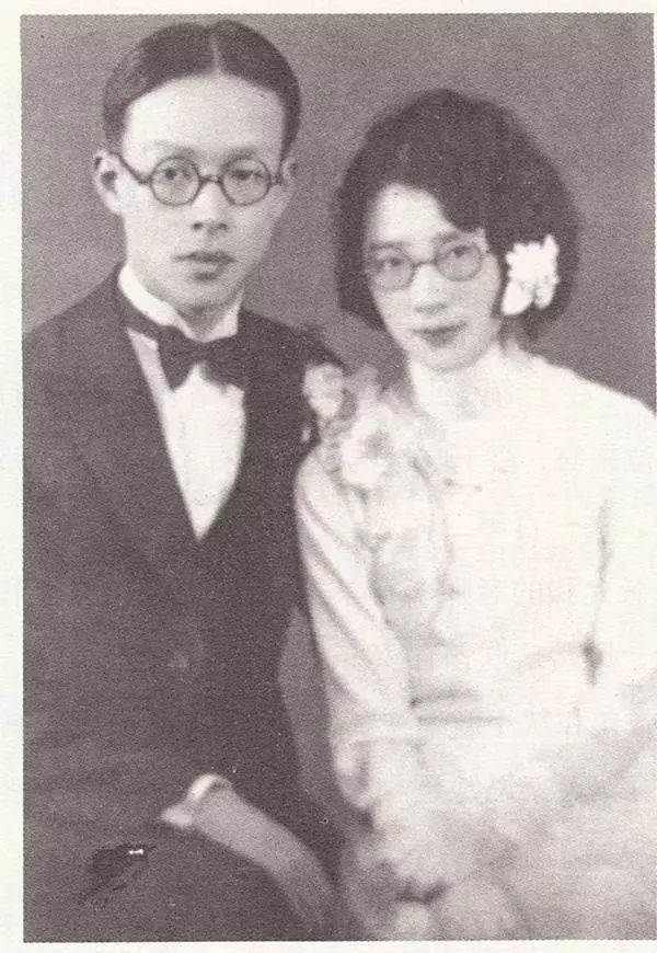 肌底修复精华推荐,肌底精华和清润型面霜