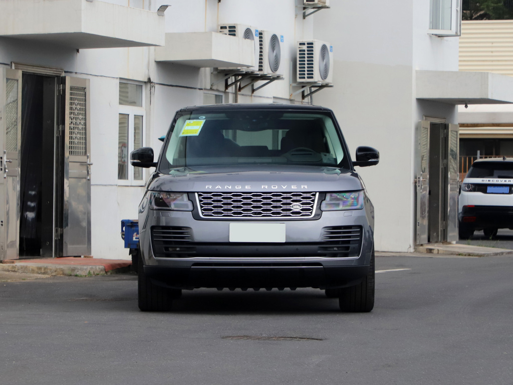 男人有钱必买的车,男人一定要买一台路虎揽胜