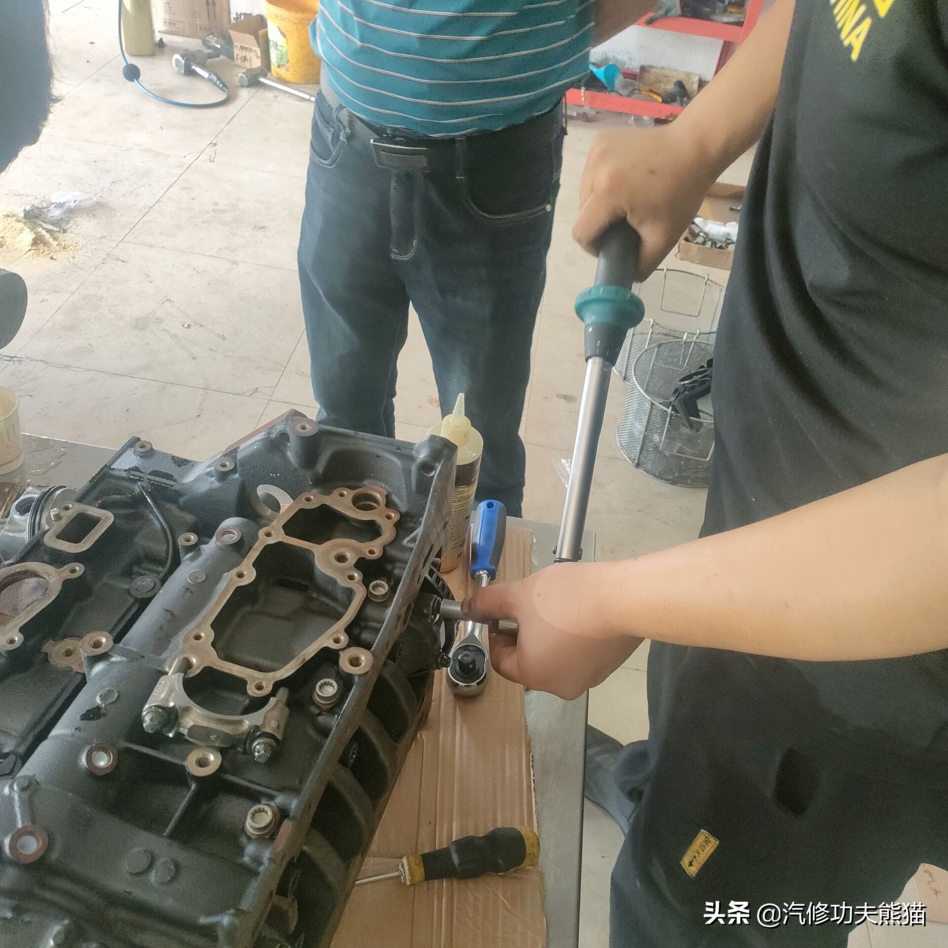 你们的奥迪车怎么保养,奥迪q5烧机油很严重怎么解决